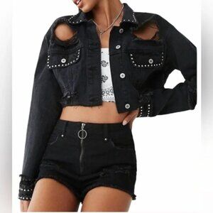 Forever 21 Distressed Cropped Denim‎ Jacket Coat w/ Studs - Black - Small